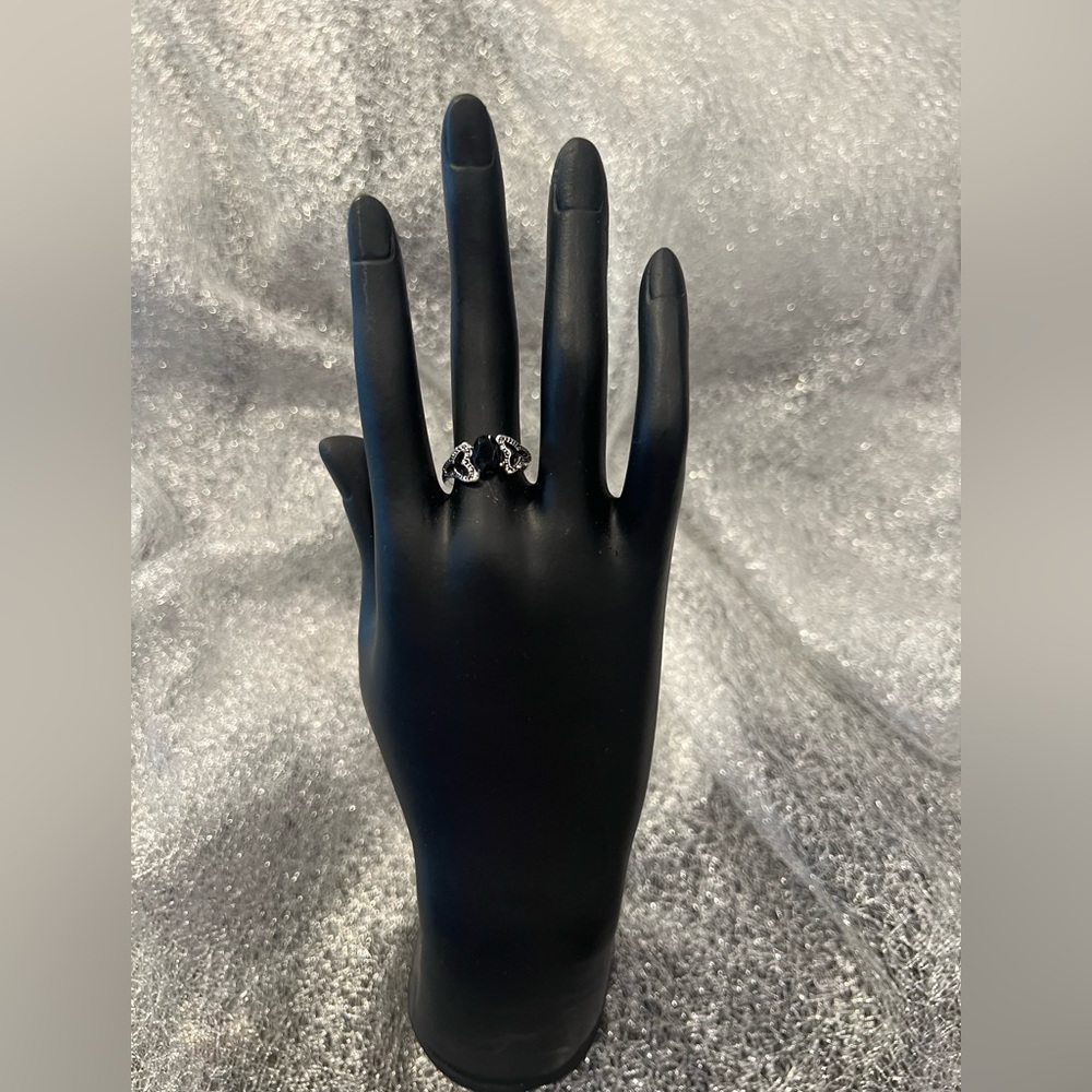NEW: Elegant Vintage Stackable Style Finger Jewelry Decor
